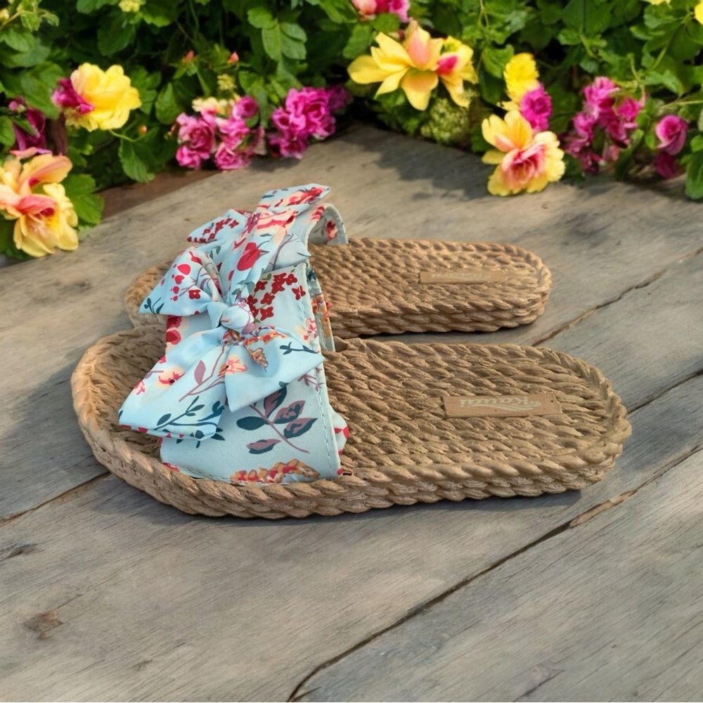 Kauai Women’s Sandals Blue Floral Size : 37 Eu 6.5 US